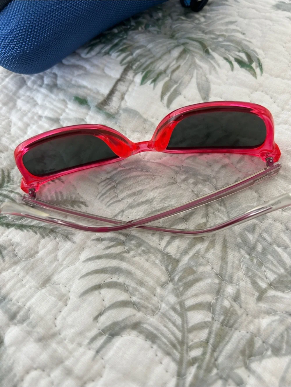 Hobie Kids Red Sunglasses with Blue Case